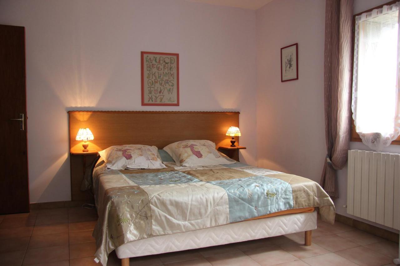 Chambre D'Hote "Chez Antoinette Et Charles" Santo-Pietro-di-Venaco Bagian luar foto