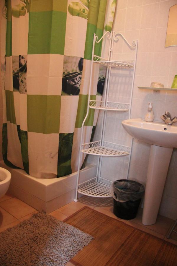 Chambre D'Hote "Chez Antoinette Et Charles" Santo-Pietro-di-Venaco Bagian luar foto